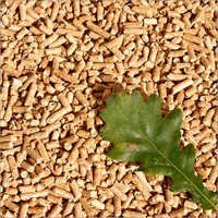Wood Pellets - Wood Material, 6-8 Mm Diameter, 1-2 Inches Length | High Density 650-750 Kg/m3, Low Ash Content 0.5-1%