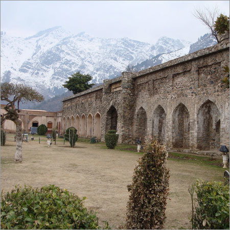 Srinagar Tour Packages