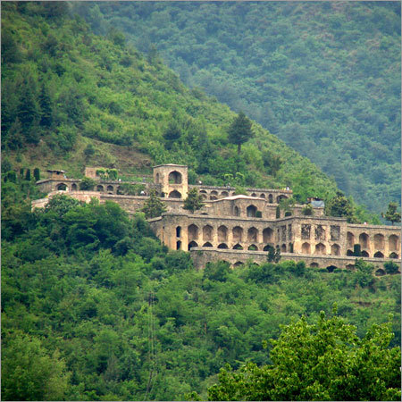Pari Mahal Tour