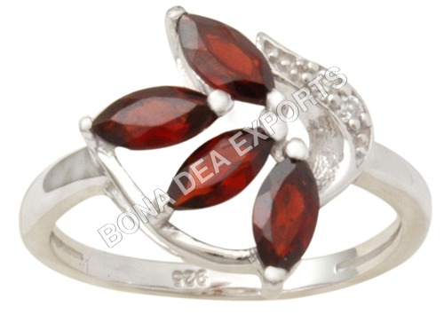 Silver Jewellery Gender: Women
