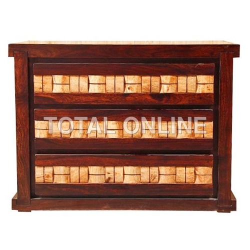 Amazing Looking Chest of Drawers With Three Drawer