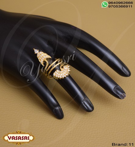 Golden Ladies Designer Ring