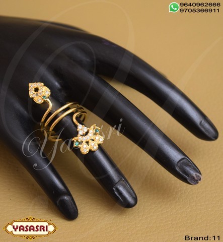 Golden Cz Fancy Anguti