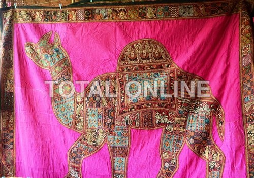 Appealing Camel Print Wall Hanging