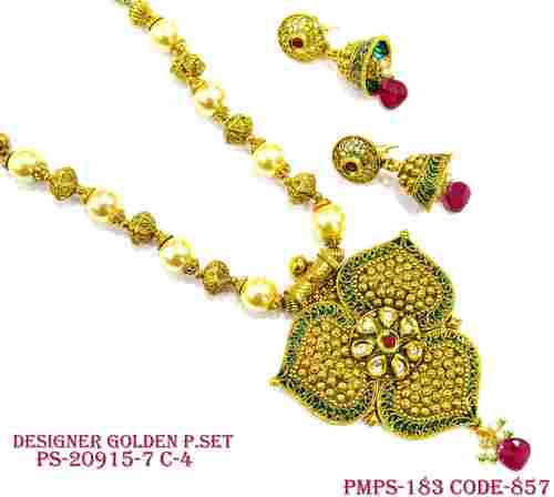 Polki Chain Pendant Set Gender: Women