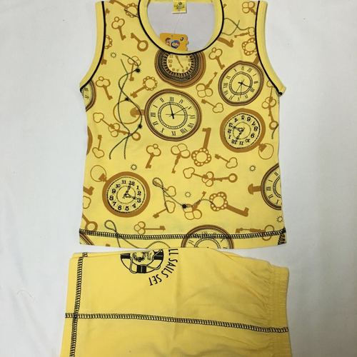 Kids light coloured sleeveless T-shirt