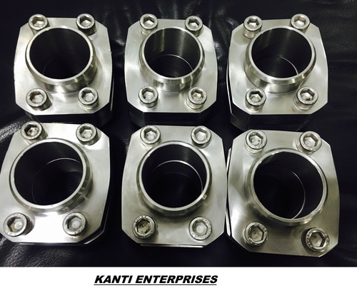 Hydraulic SAE Flanges