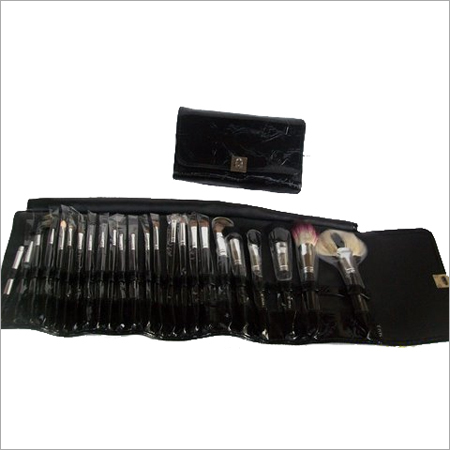 Makeup Kit & Brush