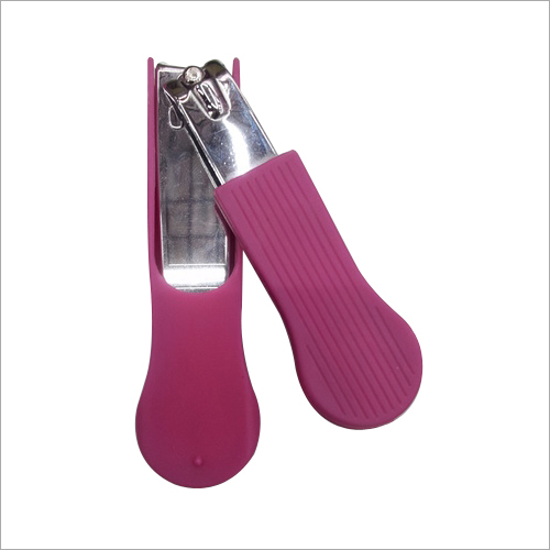 Salon Accessories