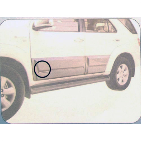Fortuner Side Cladding Wq 2310