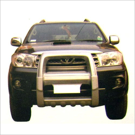 Fortuner Sphire Supreme Guard With Rod Wq 2308 - Metal, Chrome & Black, Bolted Installation, Enhanced Vehicle Protection