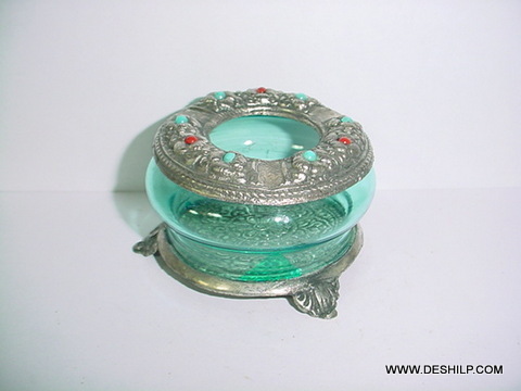 Green Colored Glass Ashtray Design Type: Wheel Throwing