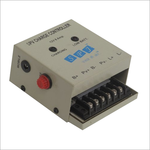 Solar Charge Controller - 12 V 6 Amp.