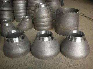 Butt weld pipe fitting reducer