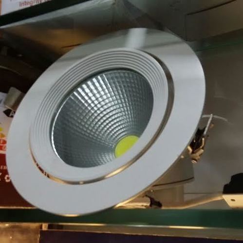 LED ZOOM LIGHT