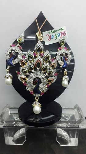 AD Pendant Set