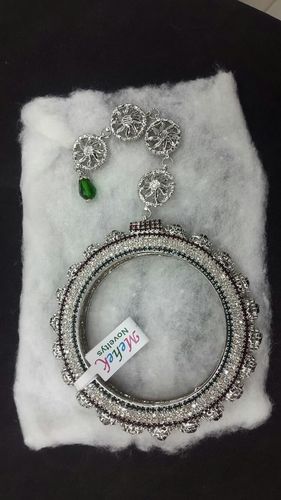 Designer Kada