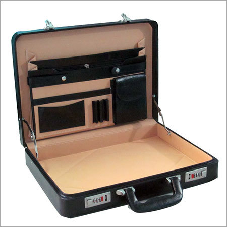 Black Leather Briefcase Gender: Unisex