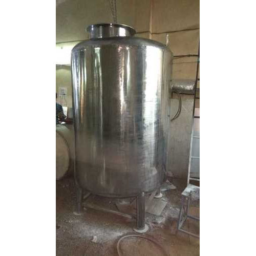 Stainless Steel Liquid Storage Tank - Capacity: 250-10