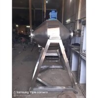 Double Cone Blender Machine - Capacity: 500 Kg Kg/hr
