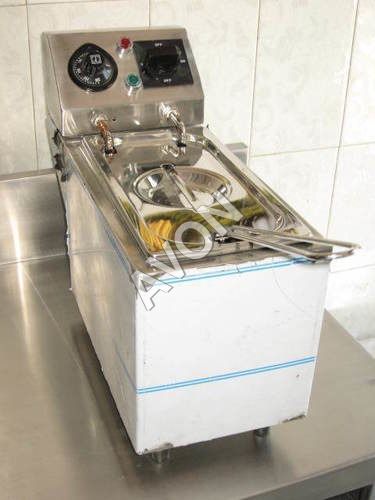 AV TFF6E-S (TABLE TOP DEEP FAT FRYER SINGLE)