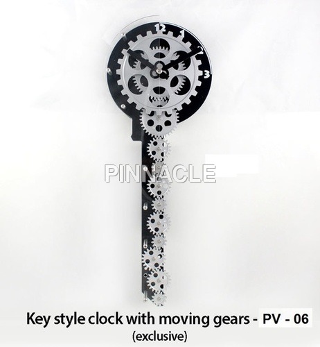 Key Style Clock With Moving Gears