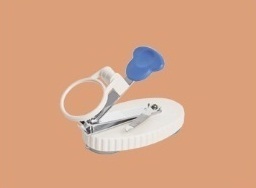 Nail Cutter - Stainless Steel Blade, 10x5x3 cm | Non-slip Base, Easy Grip, Ergonomic Design, 4x Magnifier, Improved Dexterity, Fast Cutting