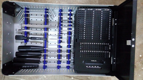 Distal Radius Instrument Box
