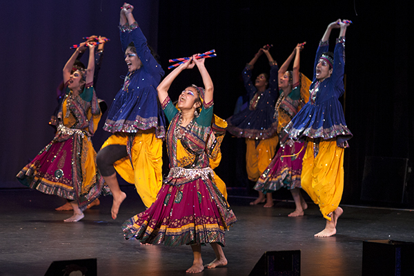 Dandiya Garba