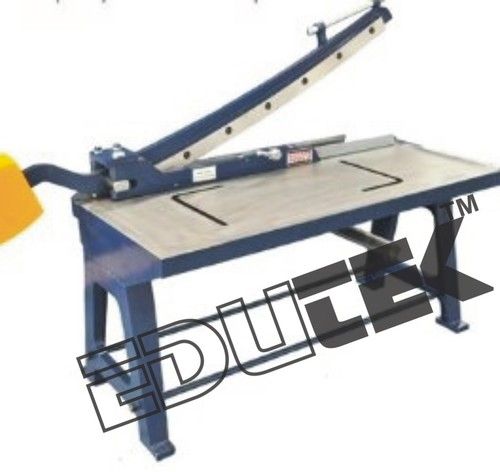 GUILLOTINE SHEARS MACHINE