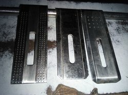 SS Aldrop - Carbon Steel, U Shape Head, Grey Color - Galvanized Surface Treatment, Good Working Standard for Reliable Performance