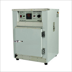 Memmert Type Oven Universal