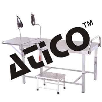 Examination Cum Gynae Table