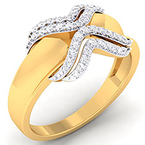 18k Yellow Gold Ring With Diamonds