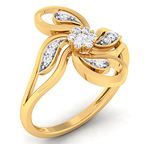 18K Yellow Gold Ring with Diamonds