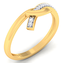 18K Yellow Gold Ring with Diamonds