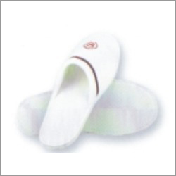 White Pull Plush Bathroom Slipper