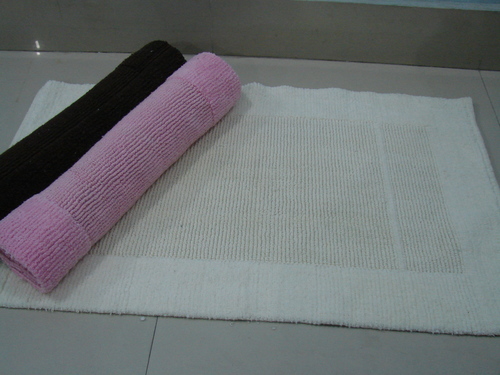 Tufted Bath Mat