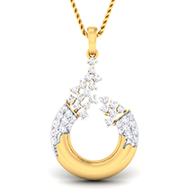 18K Yellow Gold Pendant with Diamonds