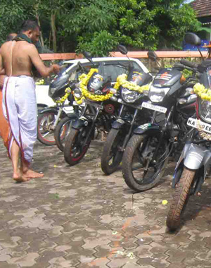 vahana pooja samagri