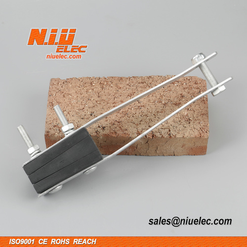 Anchoring branch clamp