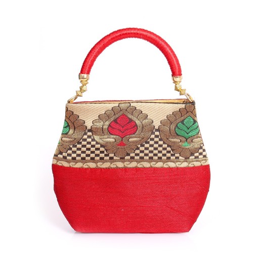 Flower Design with Thread Handle