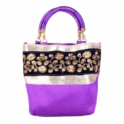 Golden Flower Embroidery with Zari Border