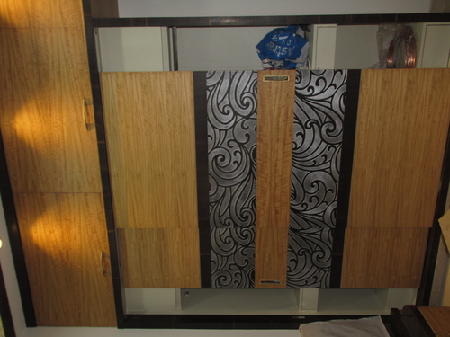 Interior Almirah