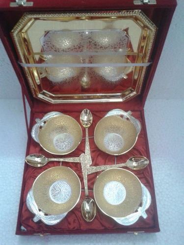 Golden Bowls Tray Set