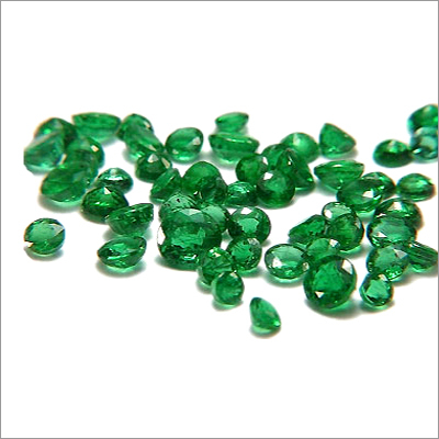 Natural Emerald Gemstone