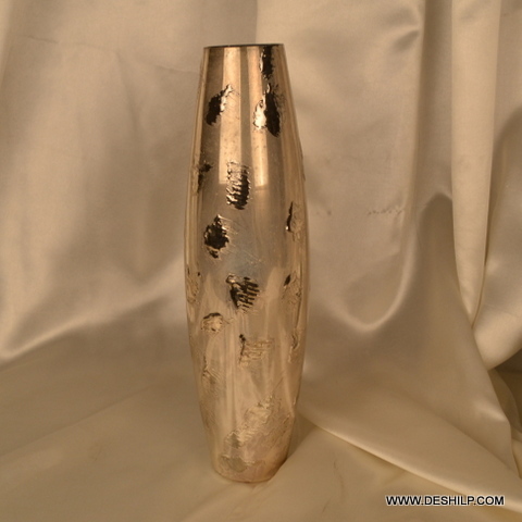 Long Silver Glass Flower Vase Bottom Diameter: 3.6  Centimeter (Cm)