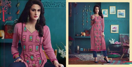 Designer kurti