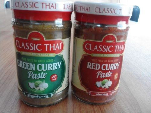 Green Curry Paste And Red Curry Paste