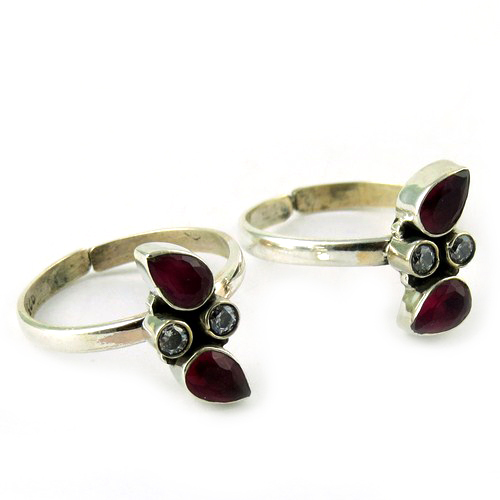 Red Onyx, White CZ 925 Sterling Silver Toe Ring